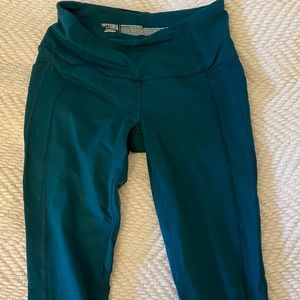 Victoria secret leggings knockout with side pocket
